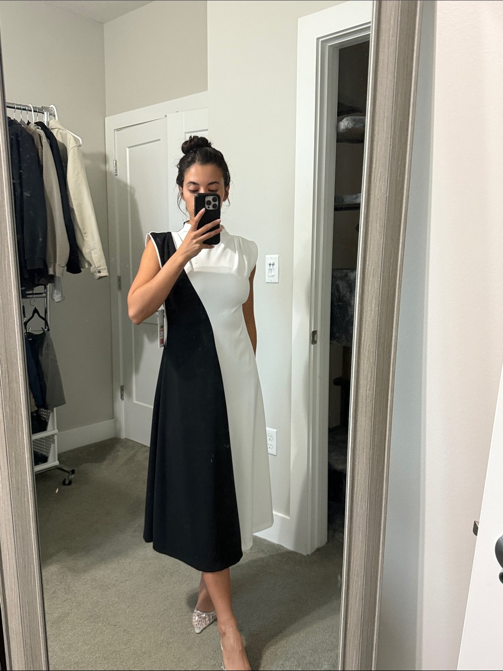 Calvin Klein Black and White Sleeveless Midi Colorblock Dress
